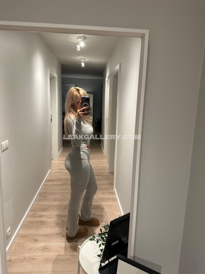 Brynhildurgunnlaugs / brynhildurgunnlaugss Exclusive Leaked Nude OnlyFans #7866996