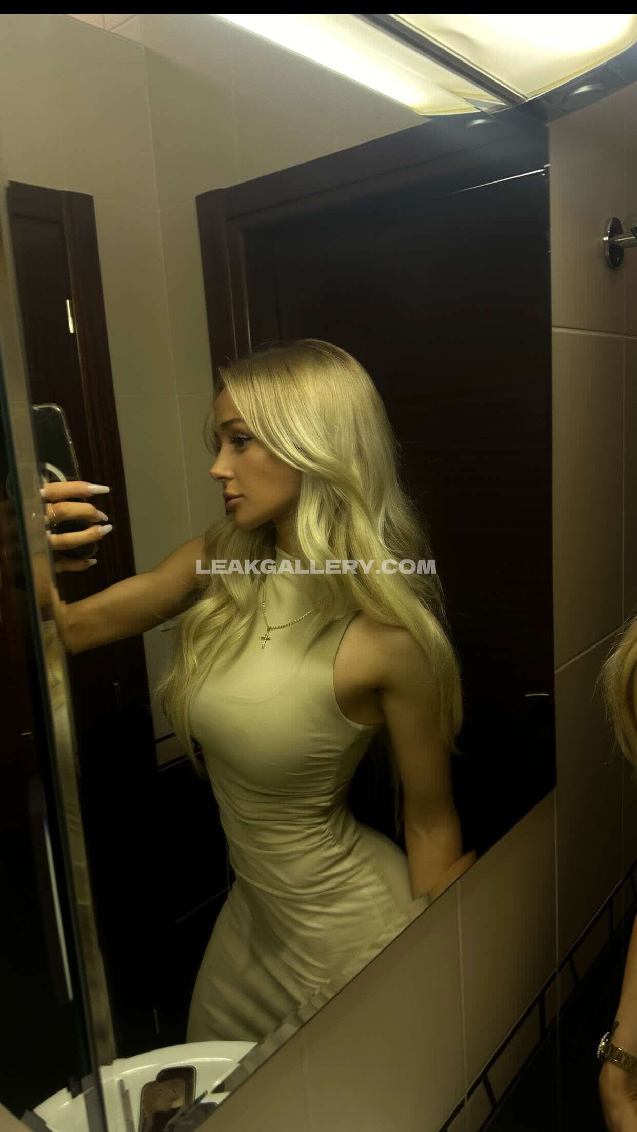 Brynhildurgunnlaugs / brynhildurgunnlaugss Exclusive Leaked Nude OnlyFans #7866941