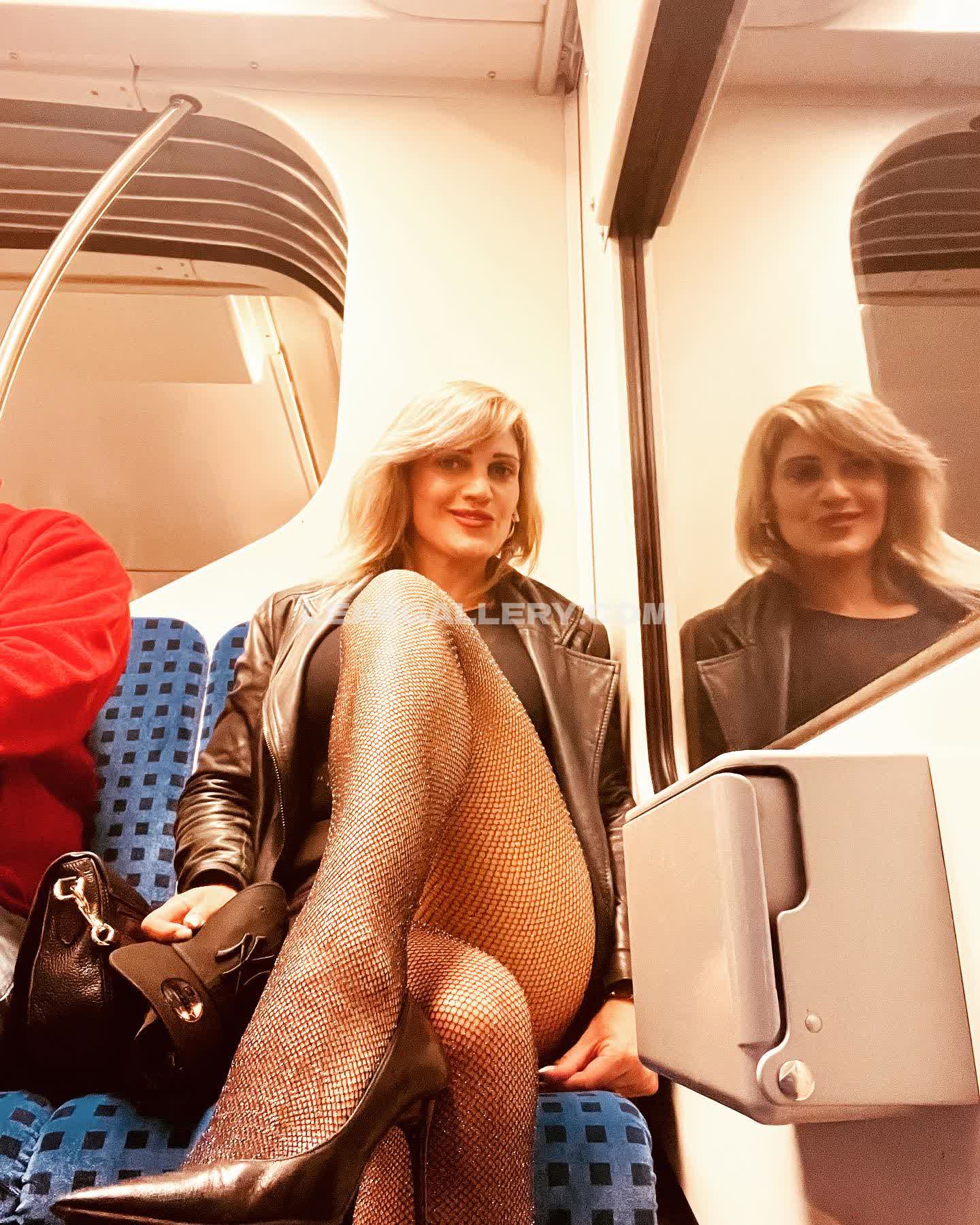 Carmela_rinollo Exclusive Leaked Nude OnlyFans #5693689