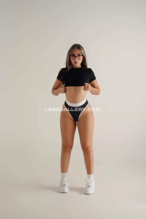 Caro_martinezz Exclusive Leaked Nude OnlyFans #12065189