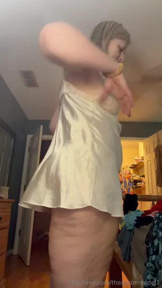 carolynjoslin6 video thumbnail