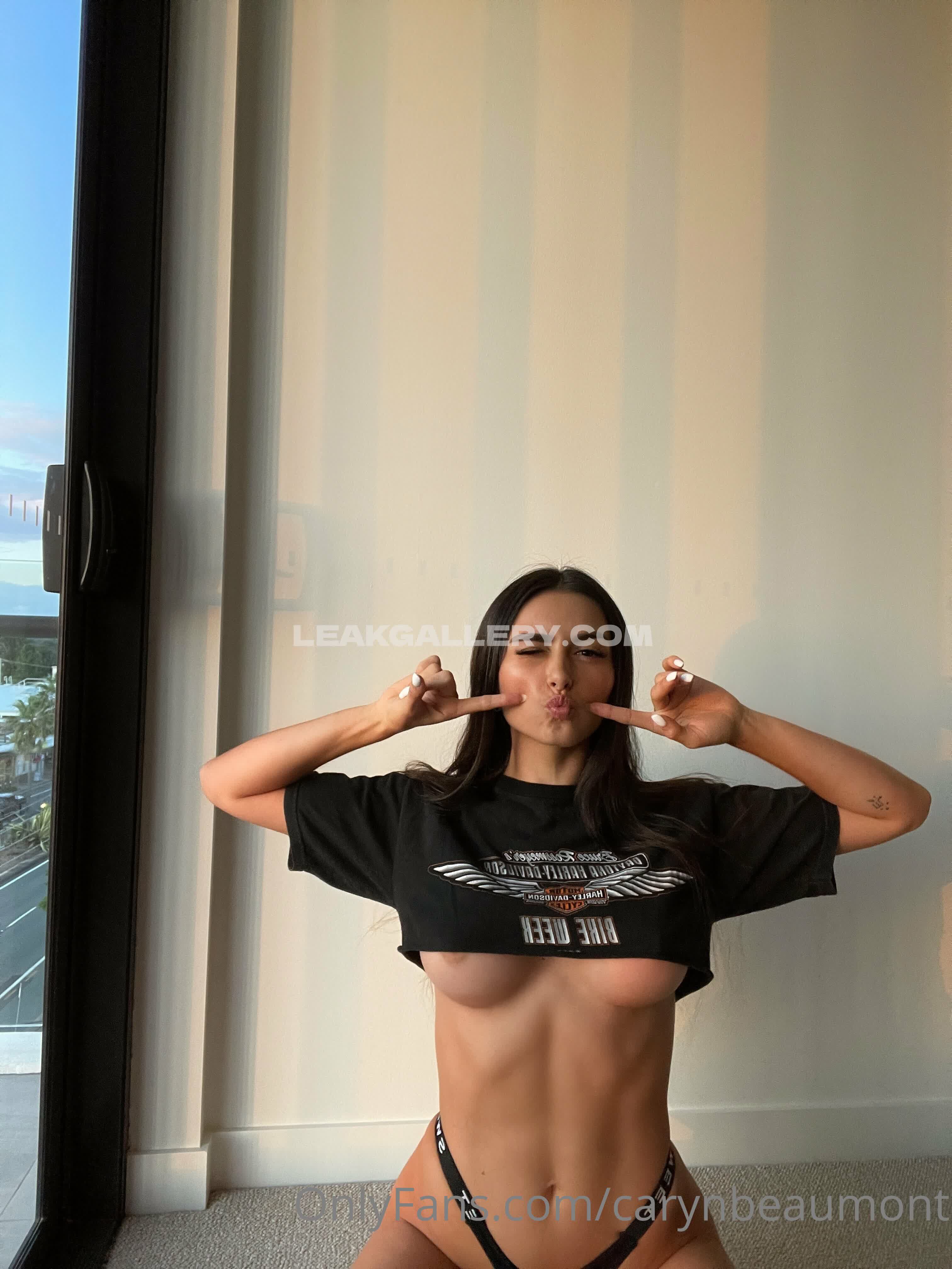 Carynbeaumont Exclusiva filtración de OnlyFans desnuda #8307845