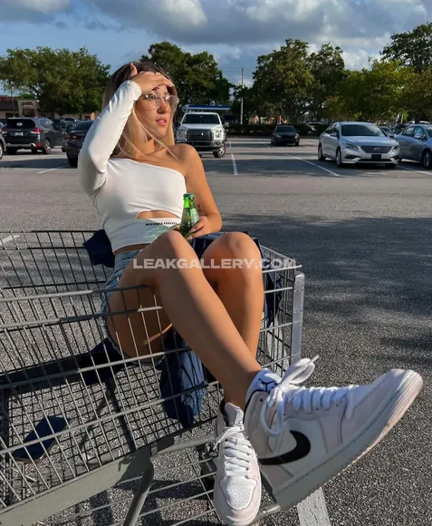 Catalinasof Exclusive Leaked Nude Onlyfans #4373940