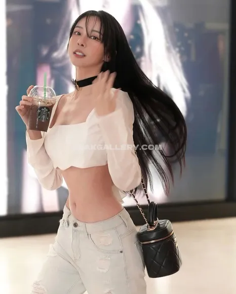 Cathrynli Exclusive Leaked Nude Onlyfans #3885084