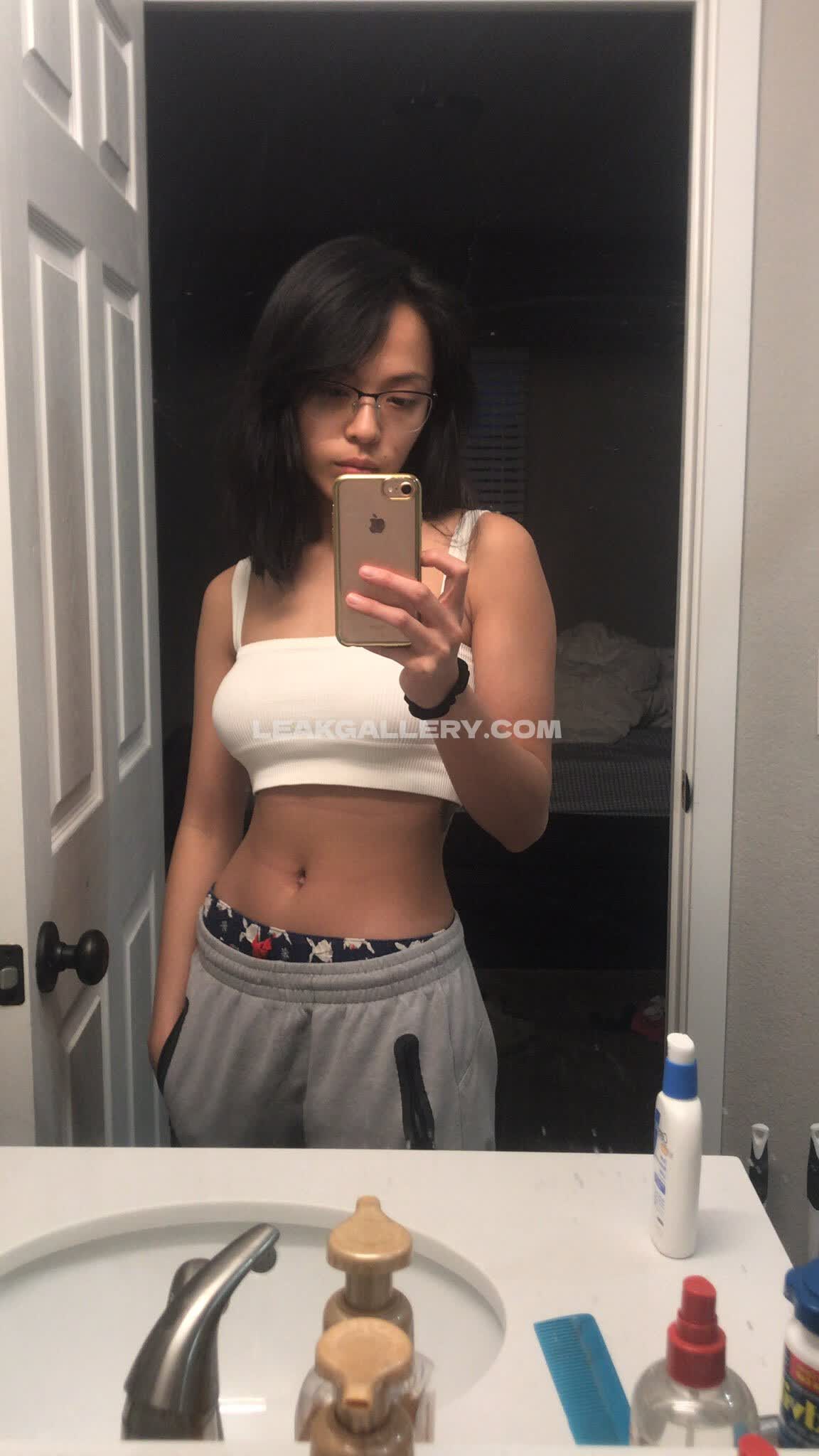 Chanxoxos / chandradez Exclusive Leaked Nude OnlyFans #4788223
