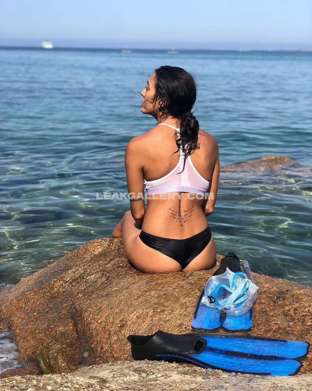 Charlenaishani Exclusive Leaked Nude OnlyFans #7945615