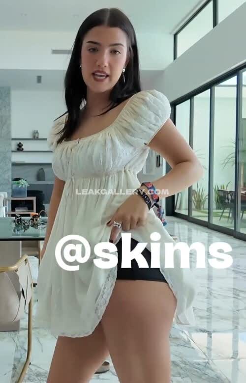 Charlidamelio / charli_damelio Exclusive Leaked Nude OnlyFans #12070091