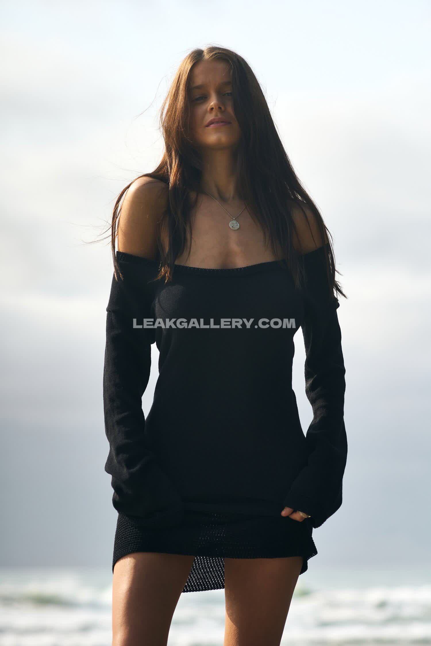 Chloecxmpbell Exclusive Leaked Nude OnlyFans #7049315
