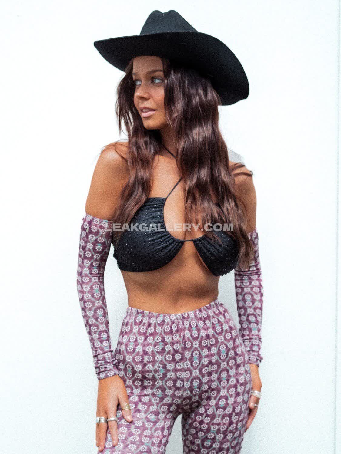 Chloecxmpbell Exclusive Leaked Nude OnlyFans #7049897