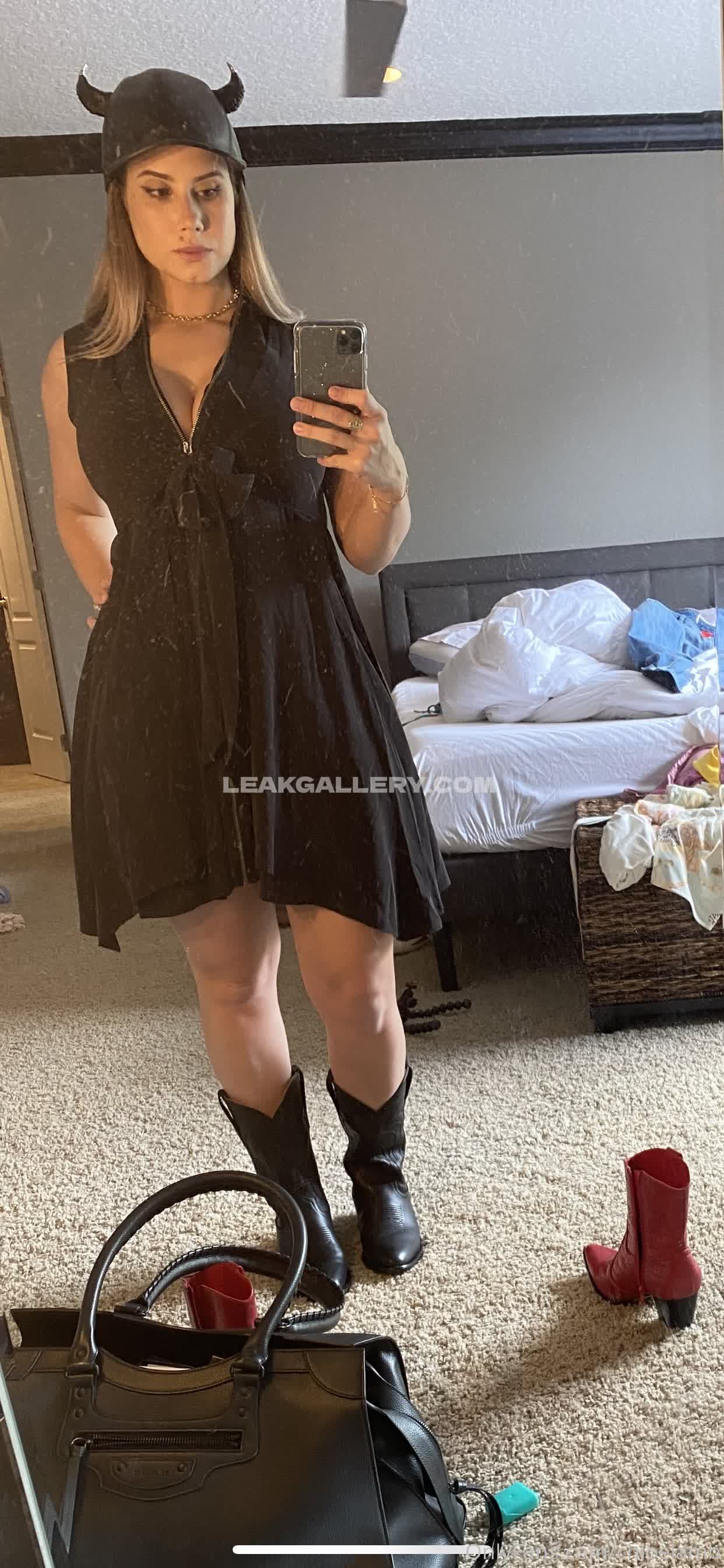 Chloelamb Exclusive Leaked Nude OnlyFans #8249490