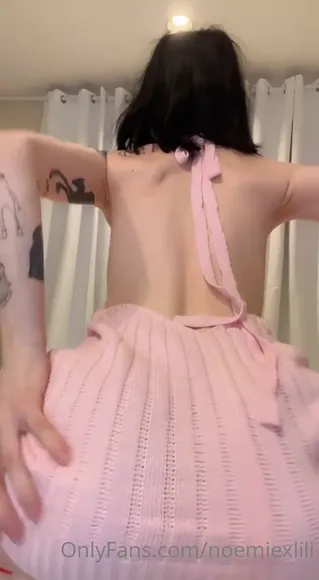 Noemiexlili / cinna.noe / cinnanoe / noemixlili Exclusive Leaked Nude Onlyfans #2972291