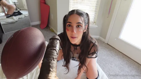 Izzygreen / isabellagr / izzyygreennxox Exclusive Leaked Nude Onlyfans #4662809