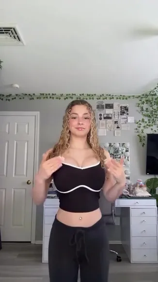Kirapregiato Exclusive Leaked Nude Onlyfans #3687798