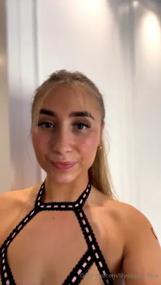 Lilydaisyphillips / lildaisyphillips Exclusive Leaked Nude Onlyfans #4438328