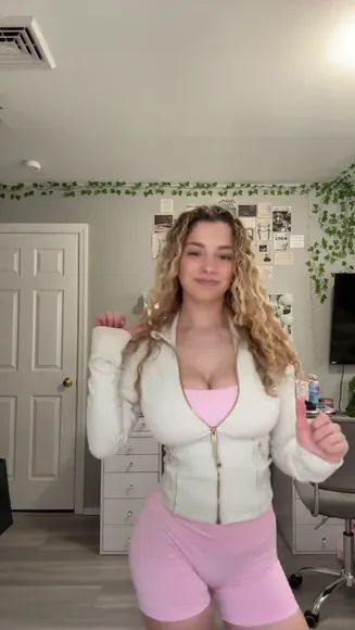 Kirapregiato Exclusive Leaked Nude Onlyfans #3605240