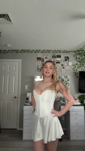 Kirapregiato Exclusive Leaked Nude Onlyfans #4250168