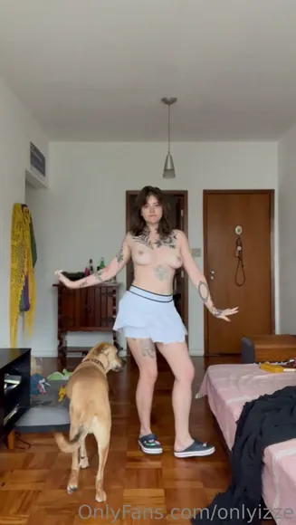 Taizze / onlyizze Exclusive Leaked Nude Onlyfans #7667580