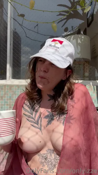 Taizze / onlyizze Exclusive Leaked Nude Onlyfans #7659406