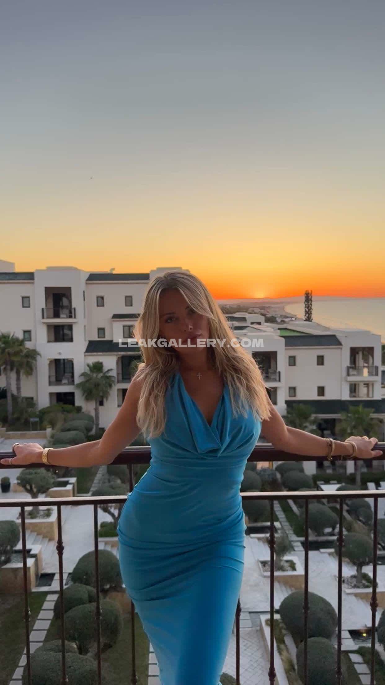 Corinnakopf / corinakopf / corinniakopf / corrinakopf Exclusive Leaked Nude OnlyFans #3198729