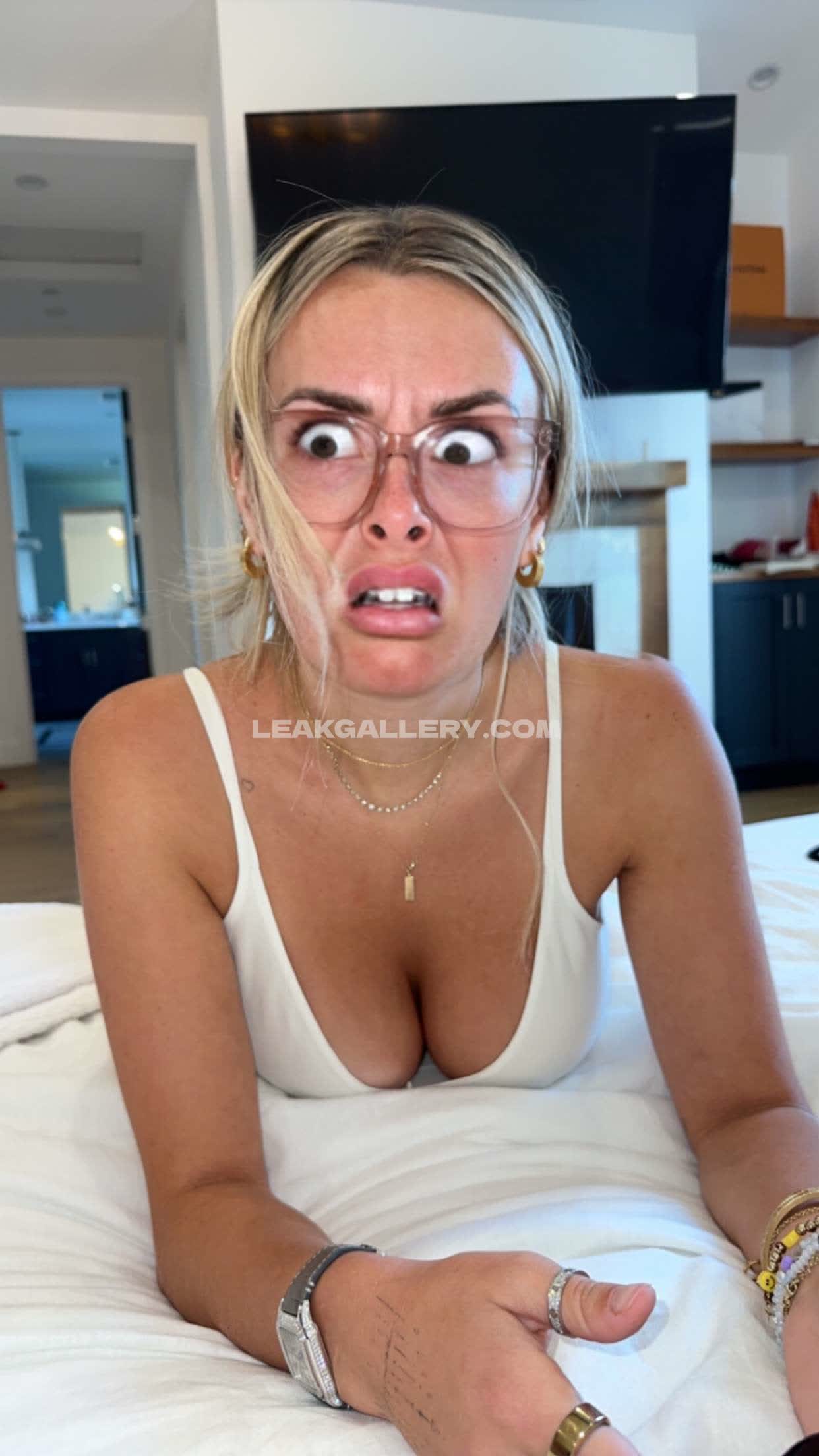 Corinnakopf / corinakopf / corinniakopf / corrinakopf Exclusive Leaked Nude OnlyFans #4164624