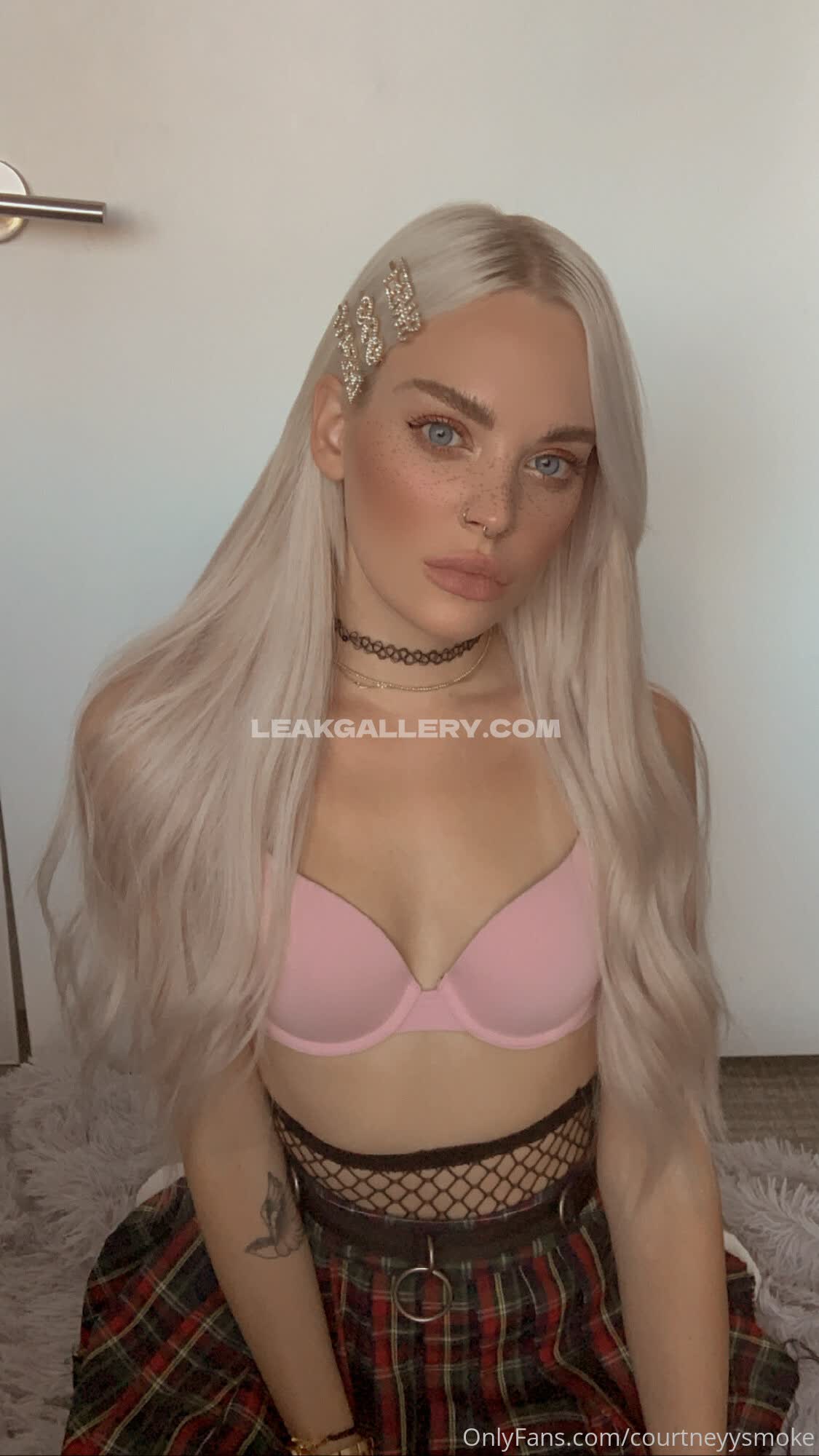 Courtneyysmoke Exclusive Leaked Nude OnlyFans #7728566