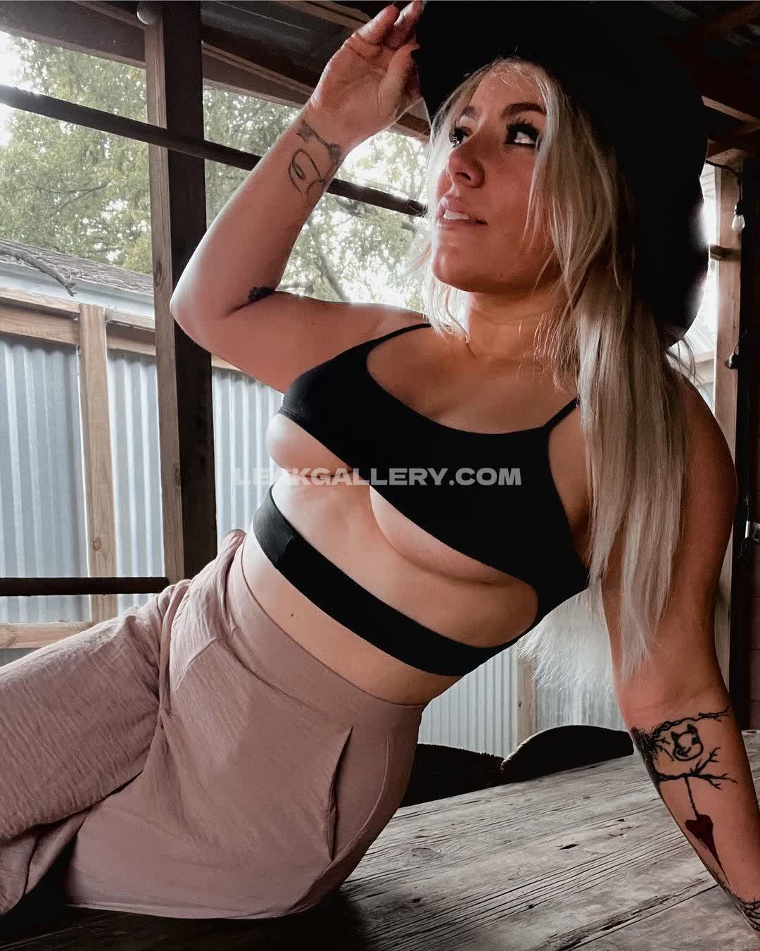 Curvyllama Exclusive Leaked Nude OnlyFans #7193753