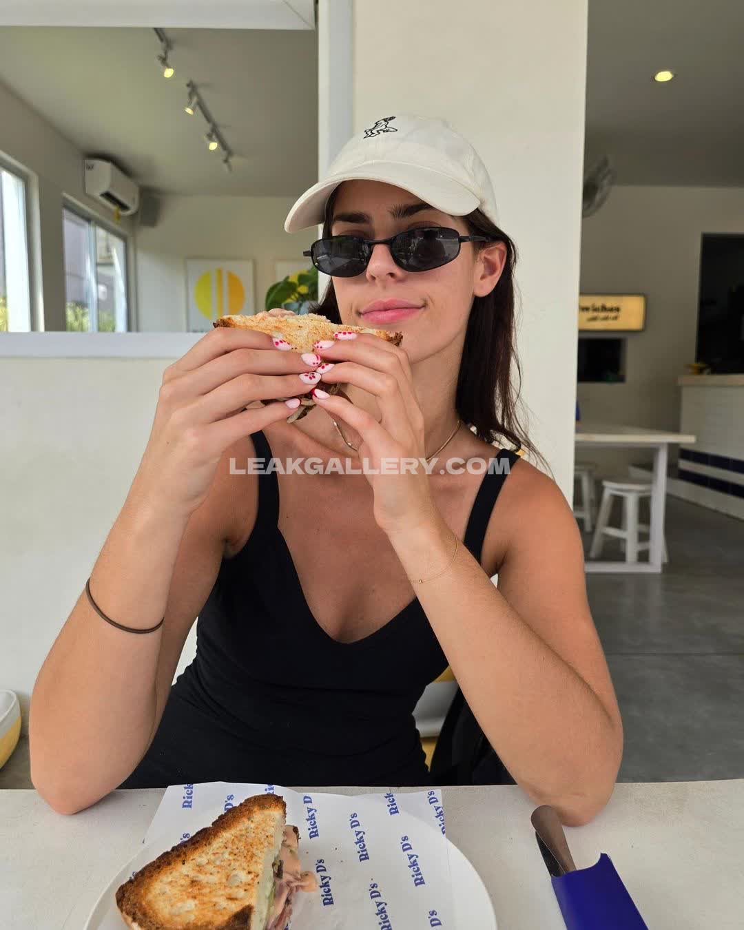 Develique Эксклюзивная утечка обнаженных OnlyFans #7950480