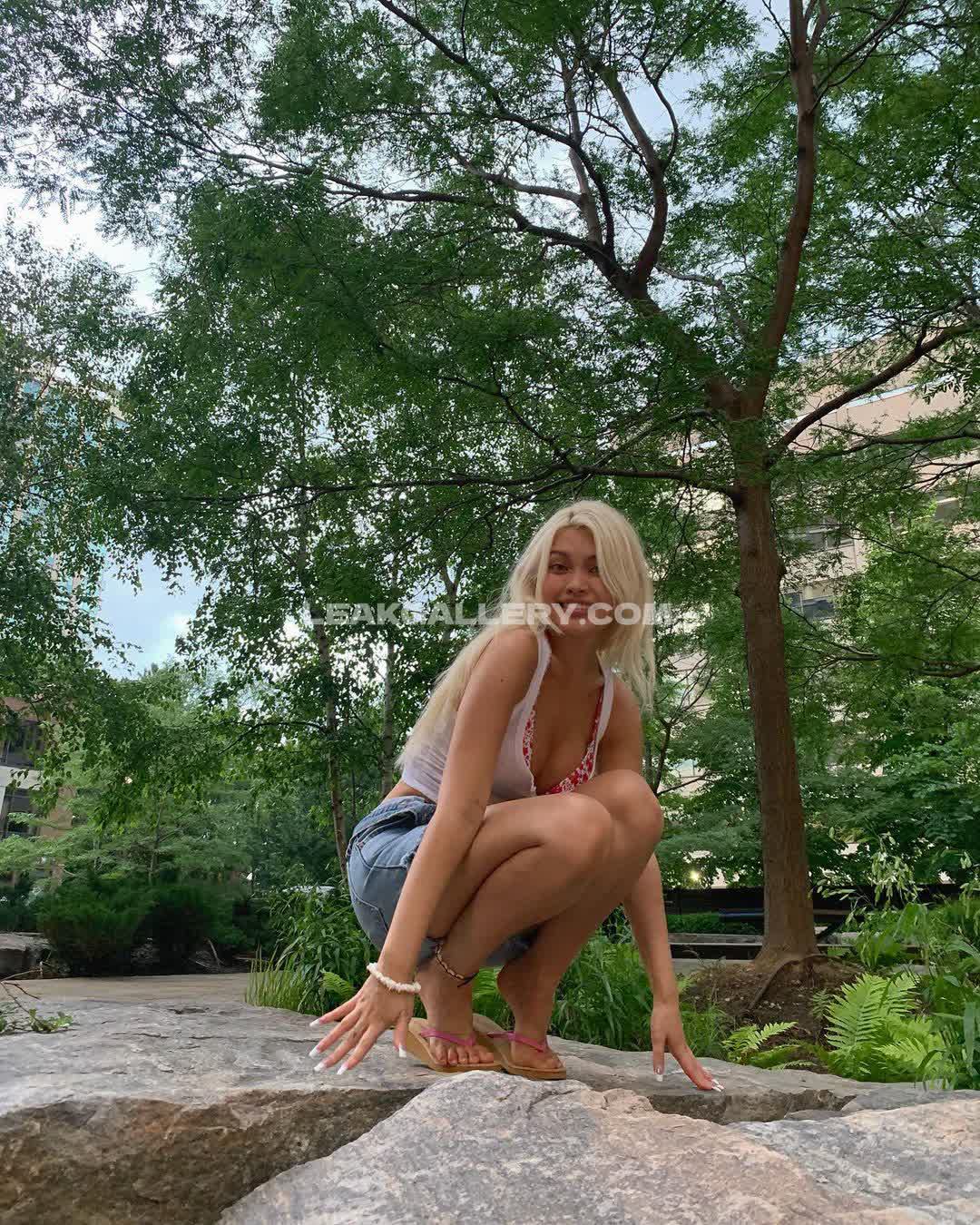 Diakimeko Exclusive Leaked Nude OnlyFans #7420825