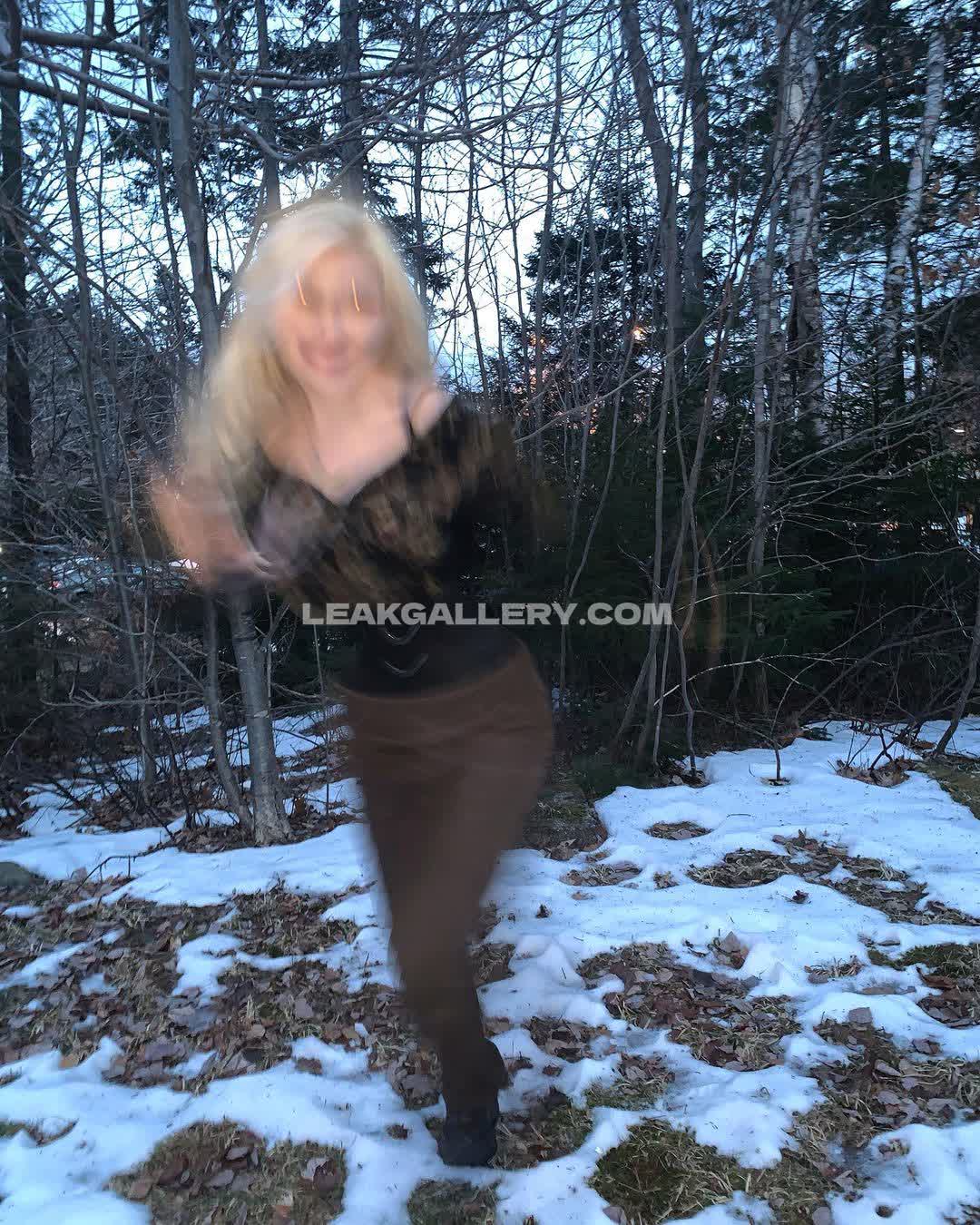 Diakimeko Exclusive Leaked Nude OnlyFans #7421198