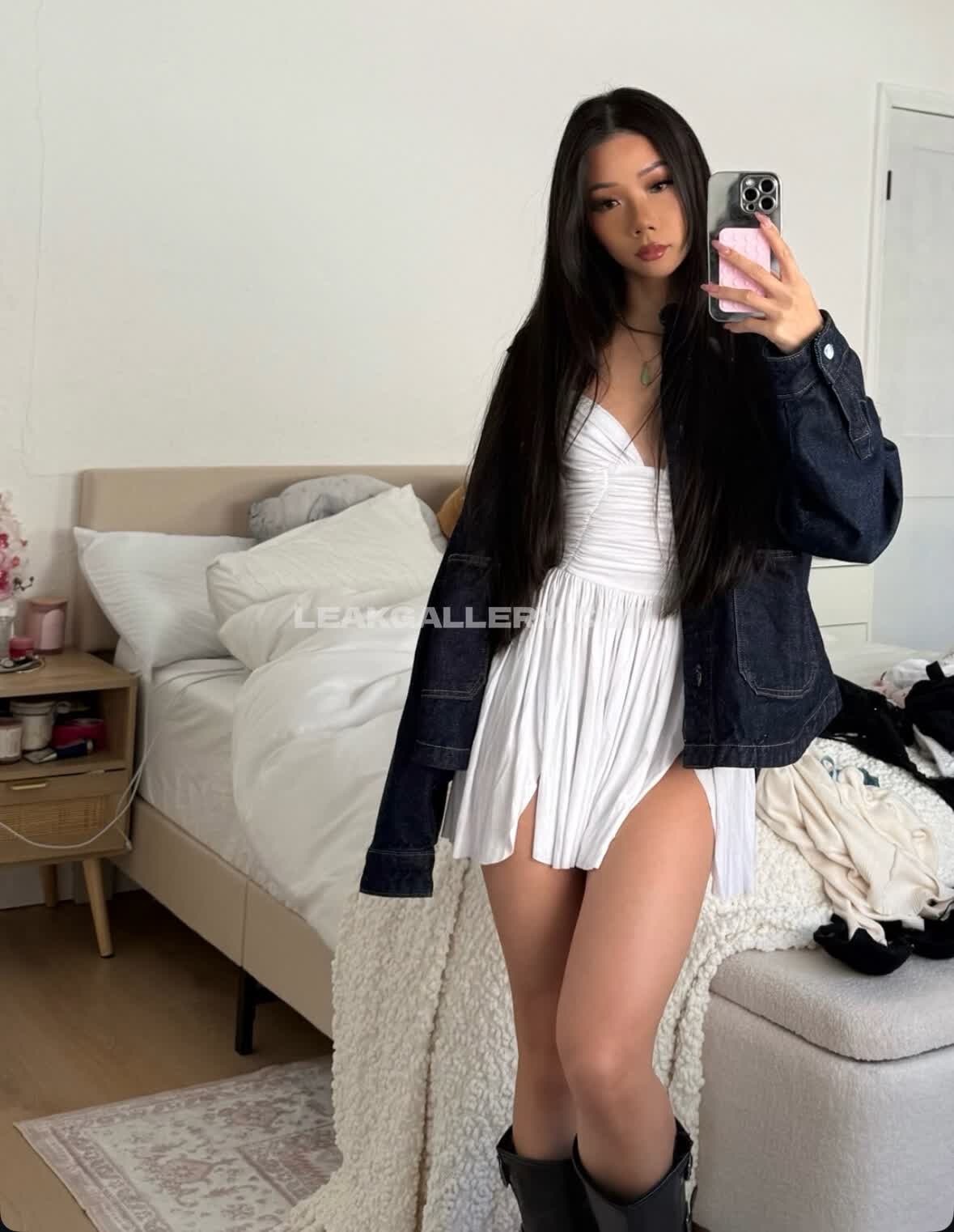Edenmluong OnlyFans Nudi in Esclusiva Trapela #4349916