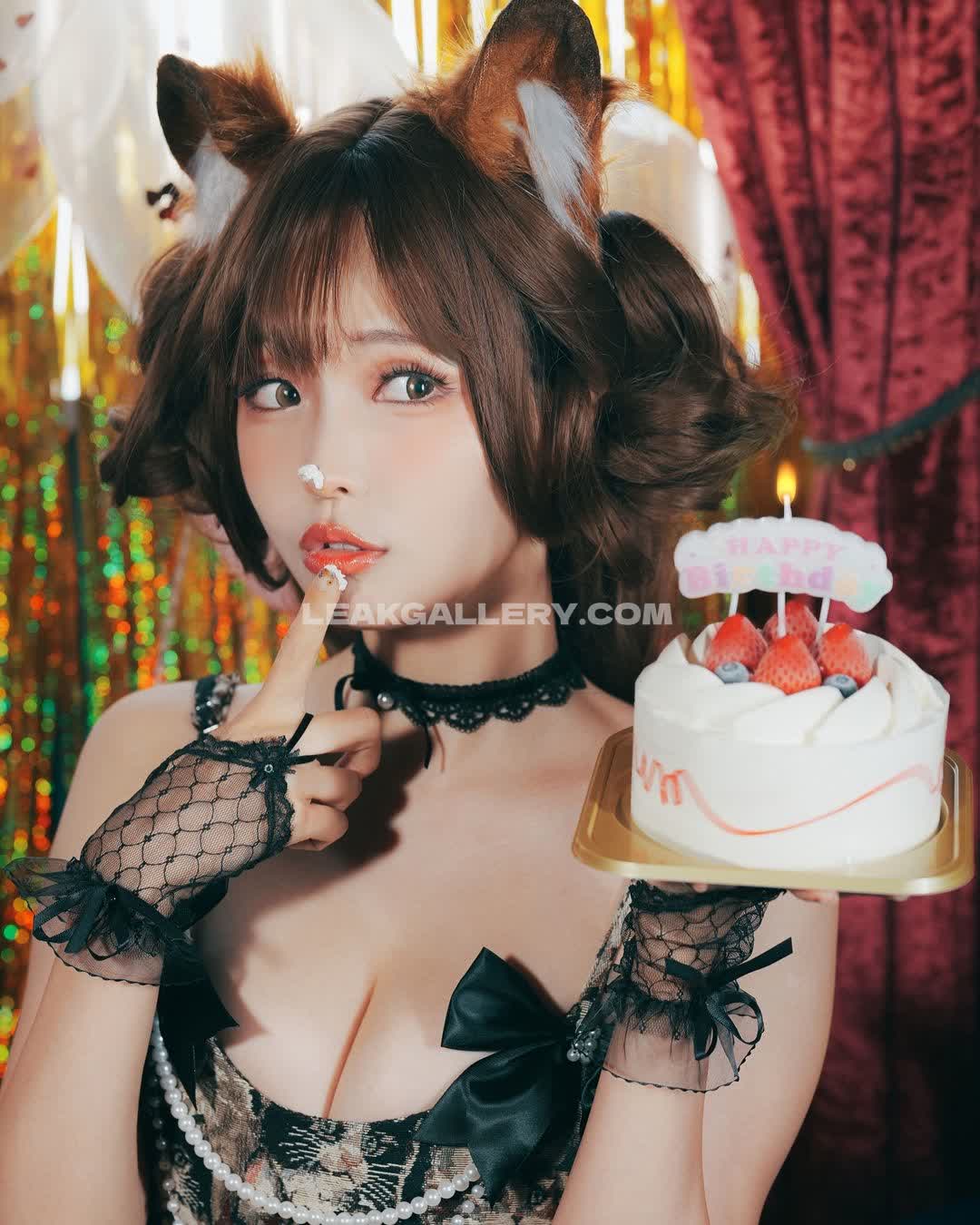 Eeelyeee Cat Ear Costume Tease OnlyFans Photo Leaked
