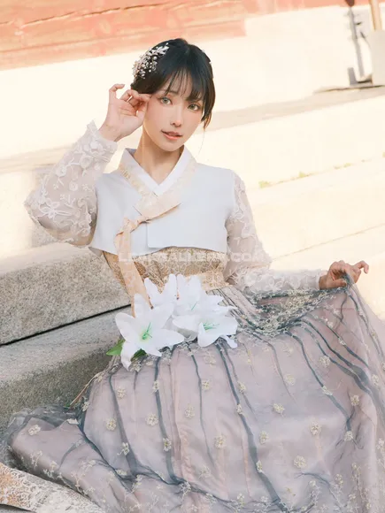 eeelyeee