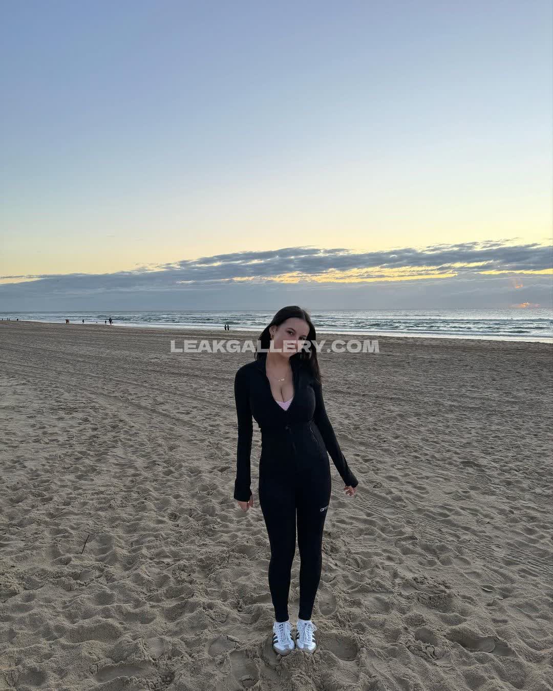 Ellamiidgleyy / ellamiidgley Exclusive Leaked Nude OnlyFans #3980934
