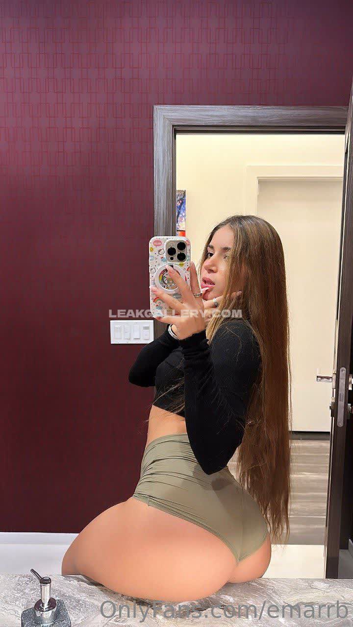 Emarrb / emaraa_b / emarb / emarrb44 / emarrbb एक्सक्लूसिव लीक्ड न्यूड OnlyFans #4782572