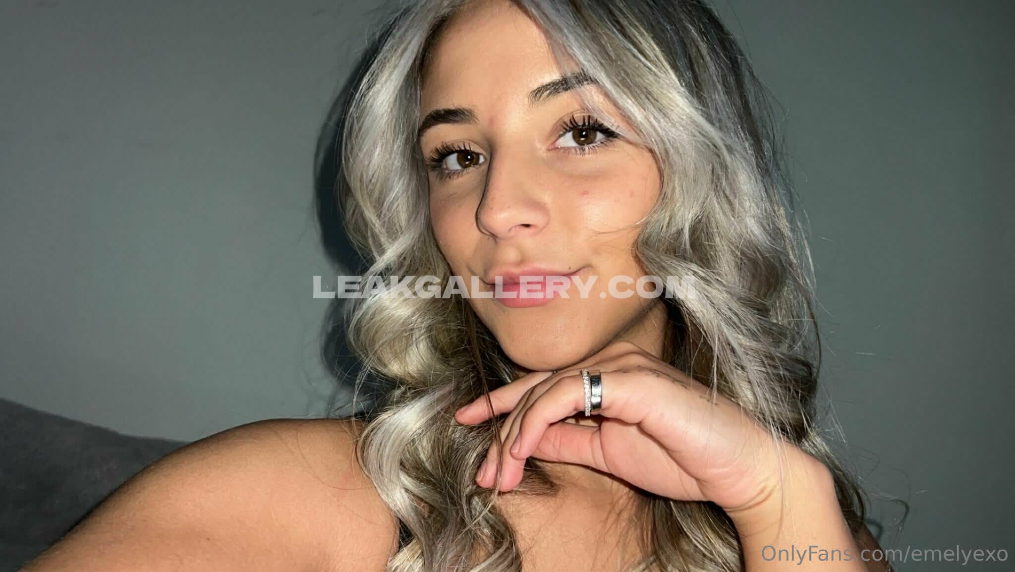 Emiiixox OnlyFans Nudi in Esclusiva Trapela #4551483
