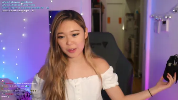 extraemily video thumbnail