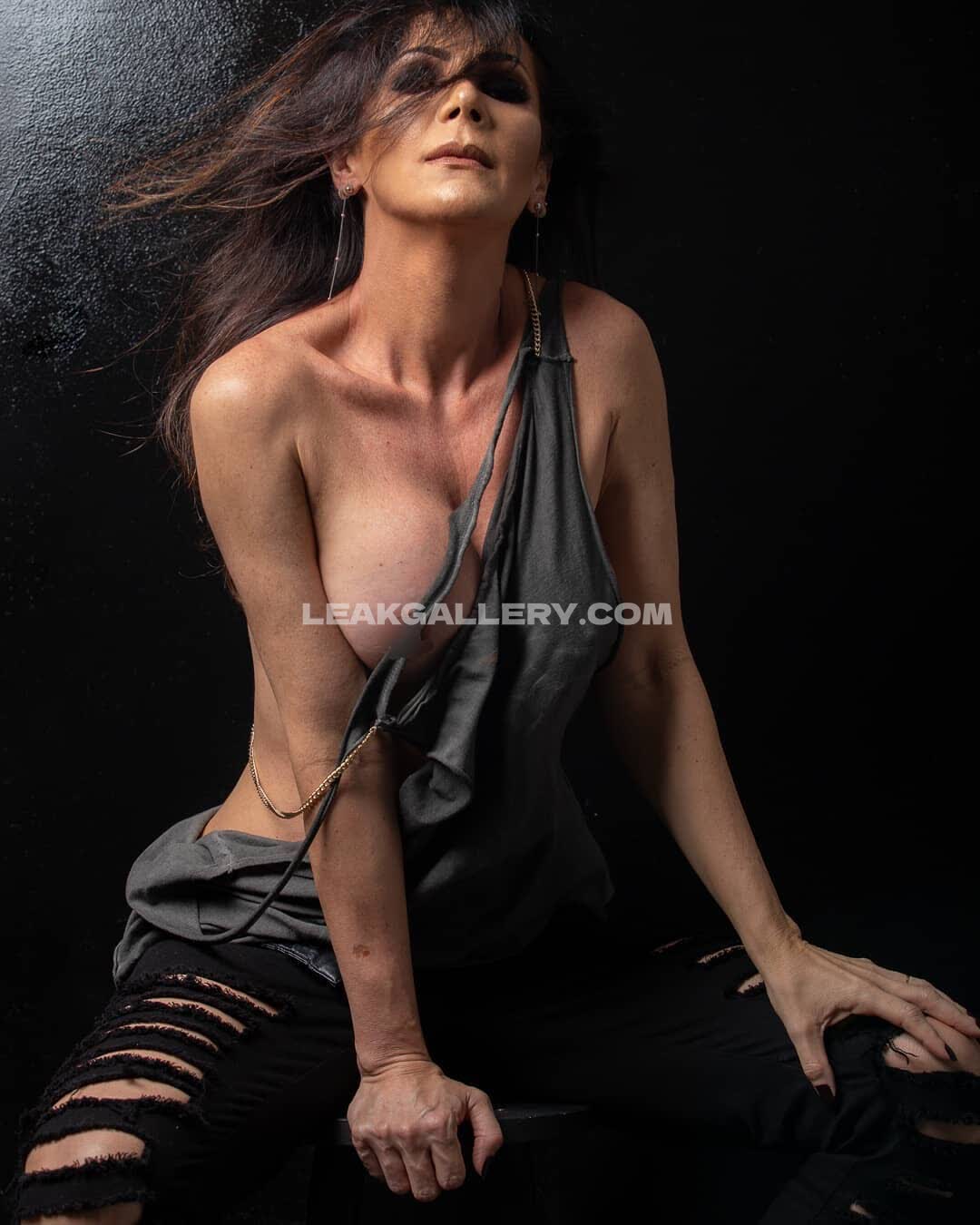 Fabilanjeira Exclusive Leaked Nude OnlyFans #8117934