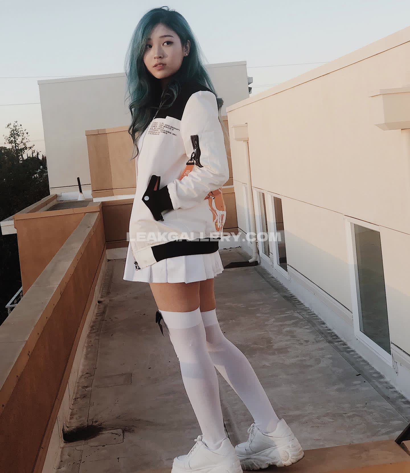 Floaroma / aikuros Exclusive Leaked Nude OnlyFans #7187193