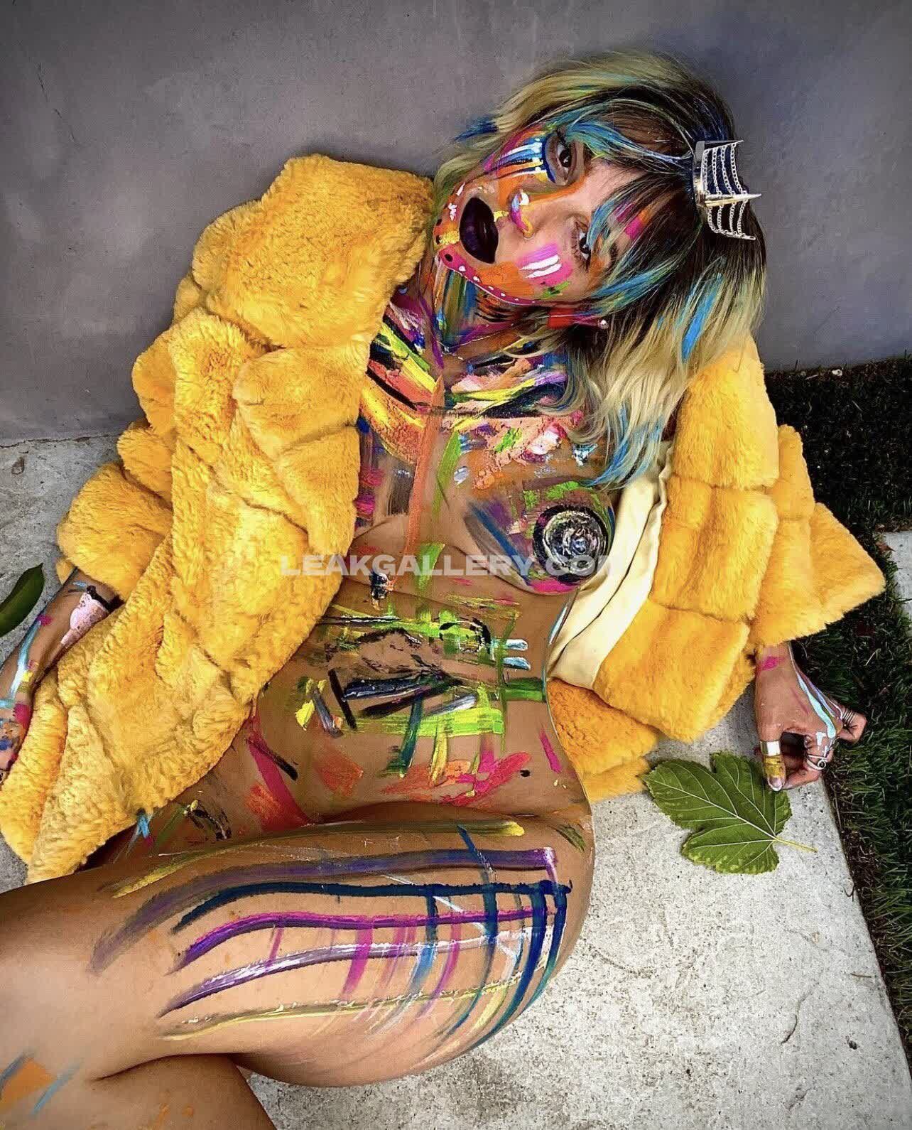 Gabbiehanna Exclusive Leaked Nude OnlyFans #7948730