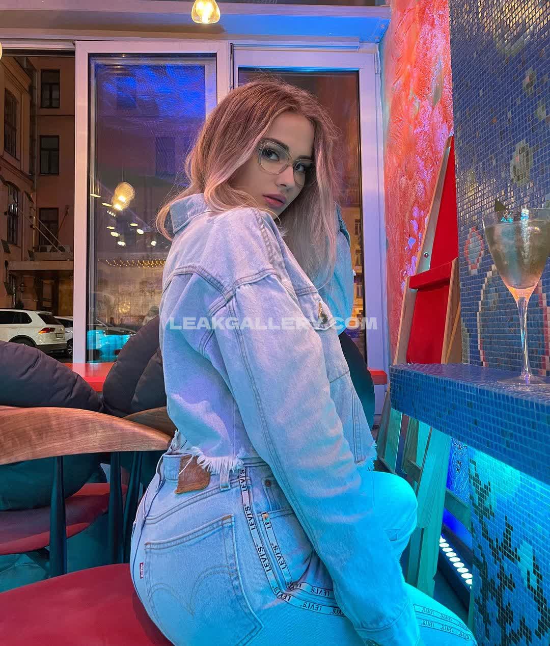 Gloriamatvien Exclusive Leaked Nude OnlyFans #7789562