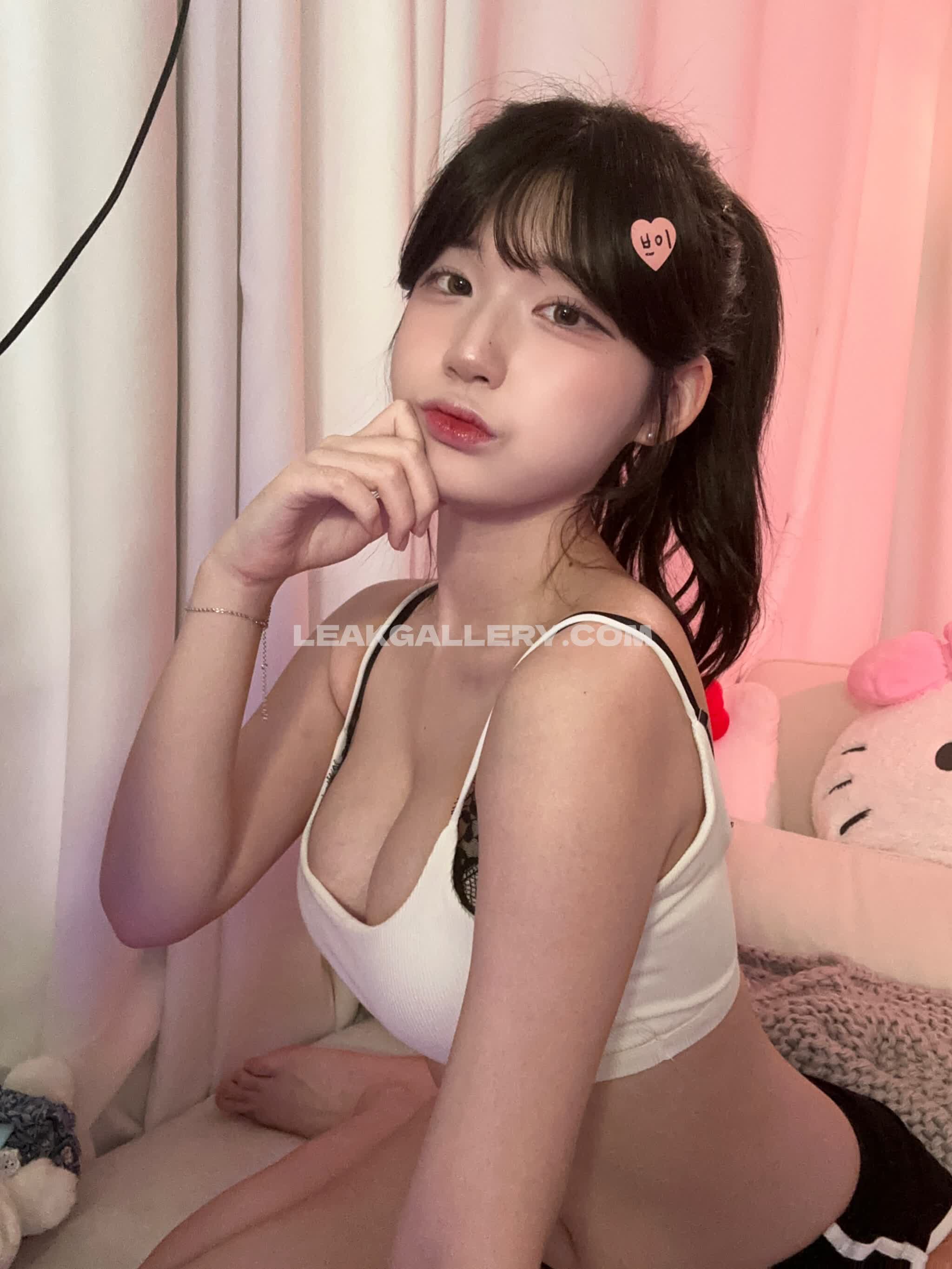 Golaniyule_ / golaniyule0 / golaniyule_0 Exclusive Leaked Nude OnlyFans #8090506