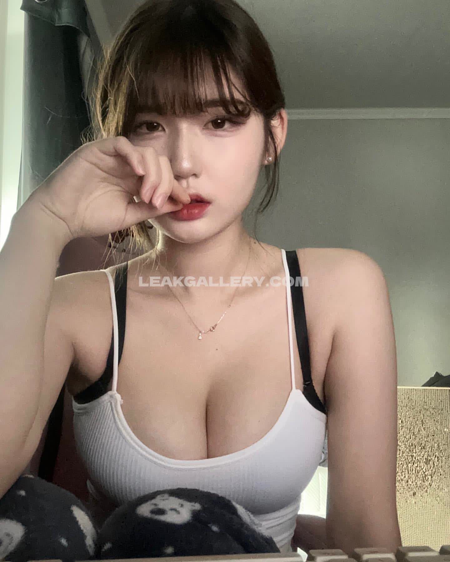 Golaniyule_ / golaniyule0 / golaniyule_0 Exclusive Leaked Nude OnlyFans #8081056