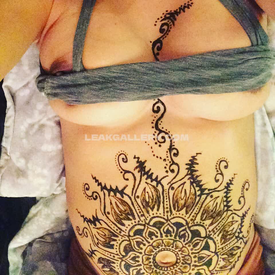 Halakana111 Exclusive Leaked Nude OnlyFans #8048801