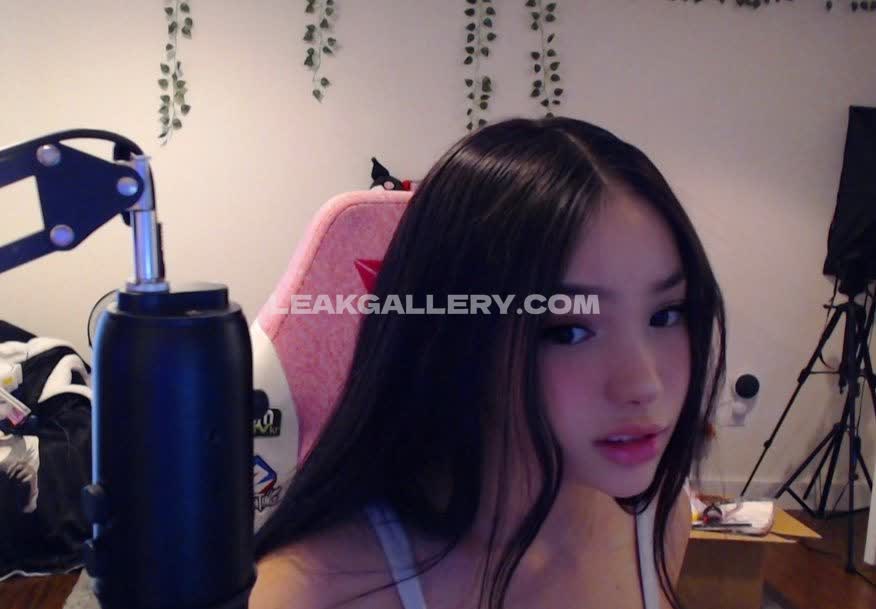 Hanacutiee Exclusive Leaked Nude OnlyFans #8141685