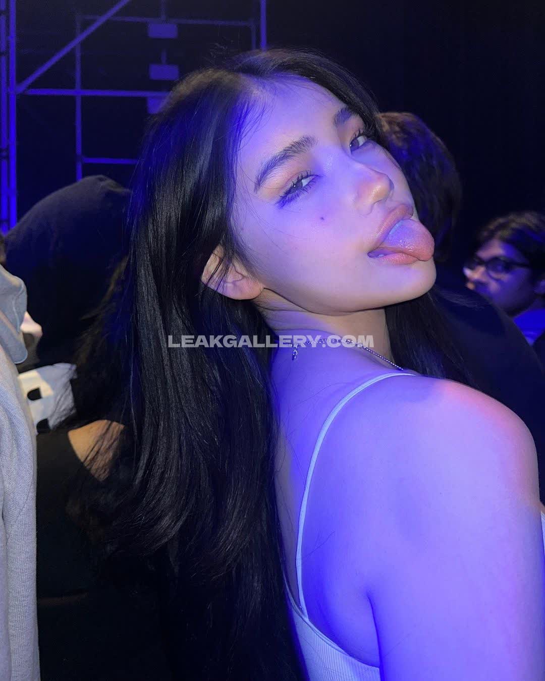 Hannahkae27 Exclusive Leaked Nude OnlyFans #4165624