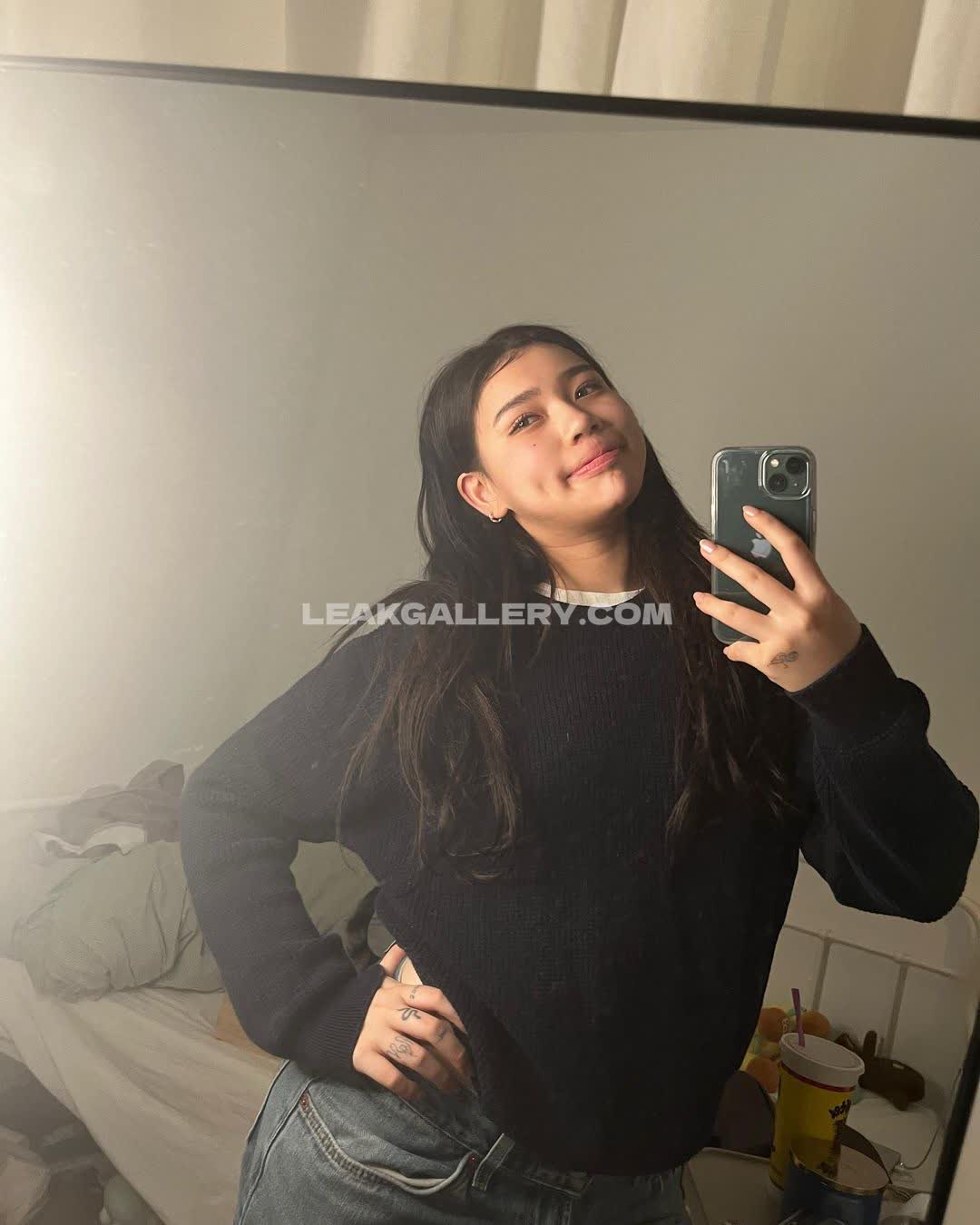 Hannahkae27 Exclusive Leaked Nude OnlyFans #4165607