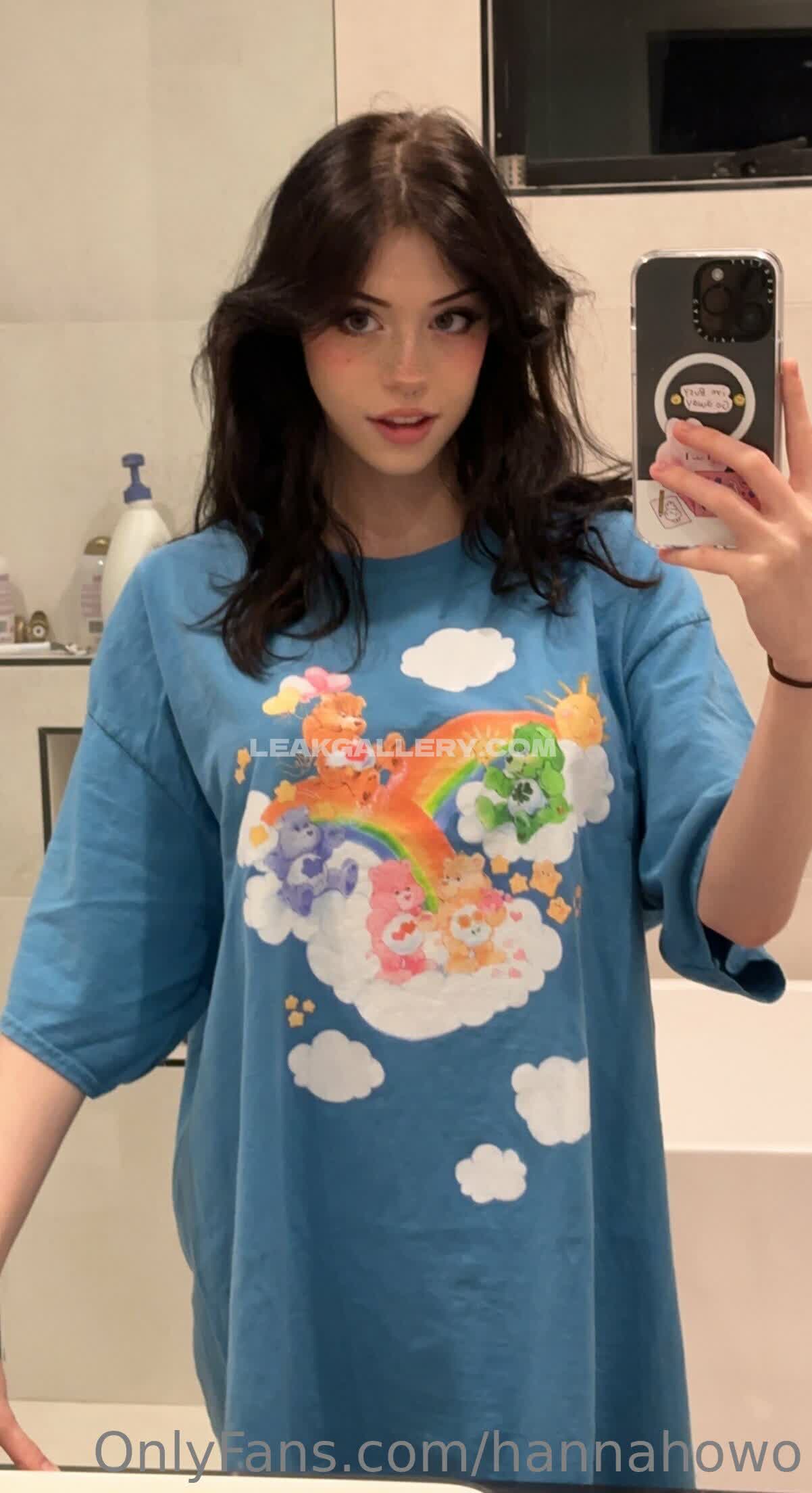 Hannahowo Exclusive Leaked Nude OnlyFans #5935621