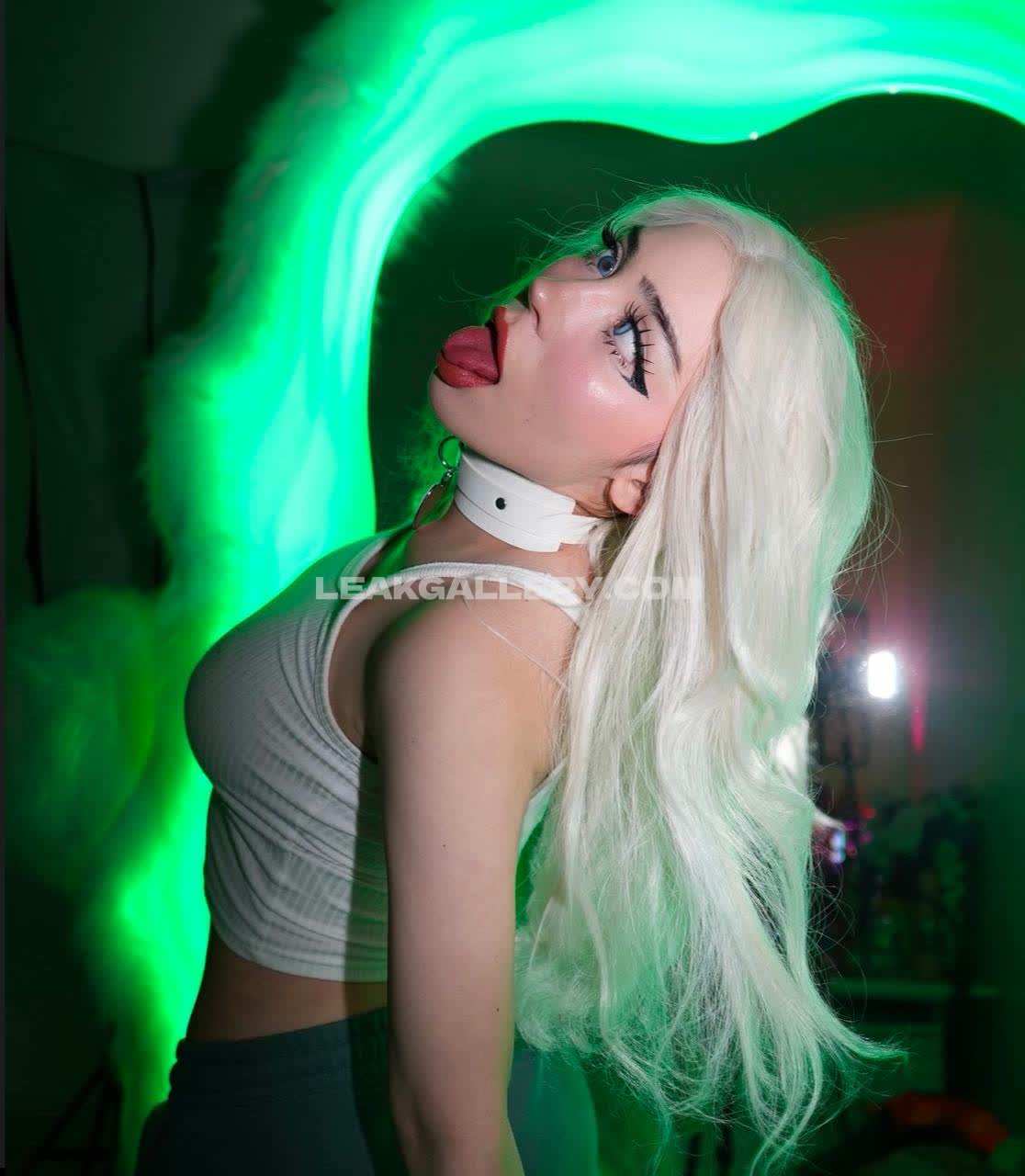 Hannapunzel Exclusive Leaked Nude OnlyFans #5181643