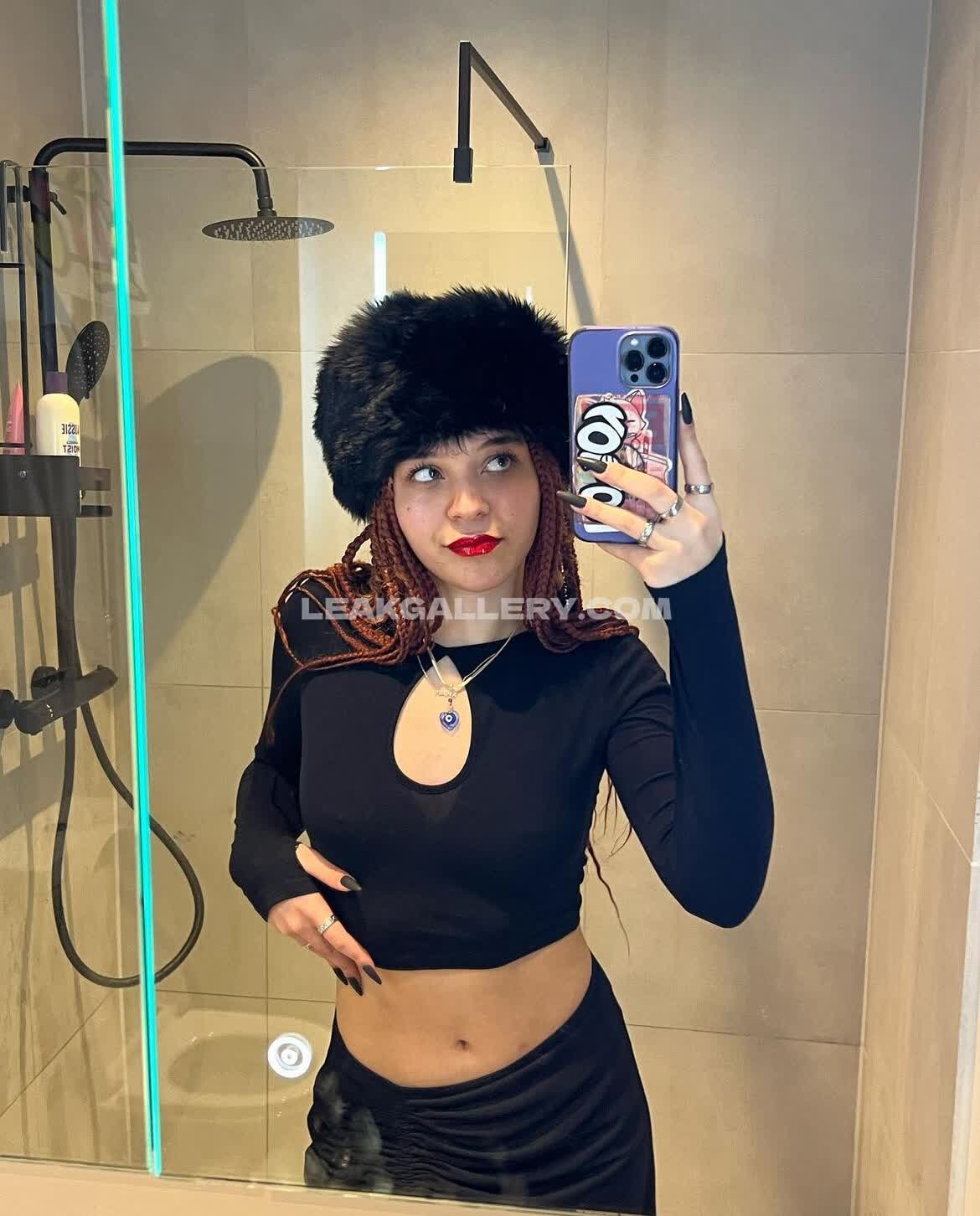 Heyimrue__ Exclusive Leaked Nude OnlyFans #7508528