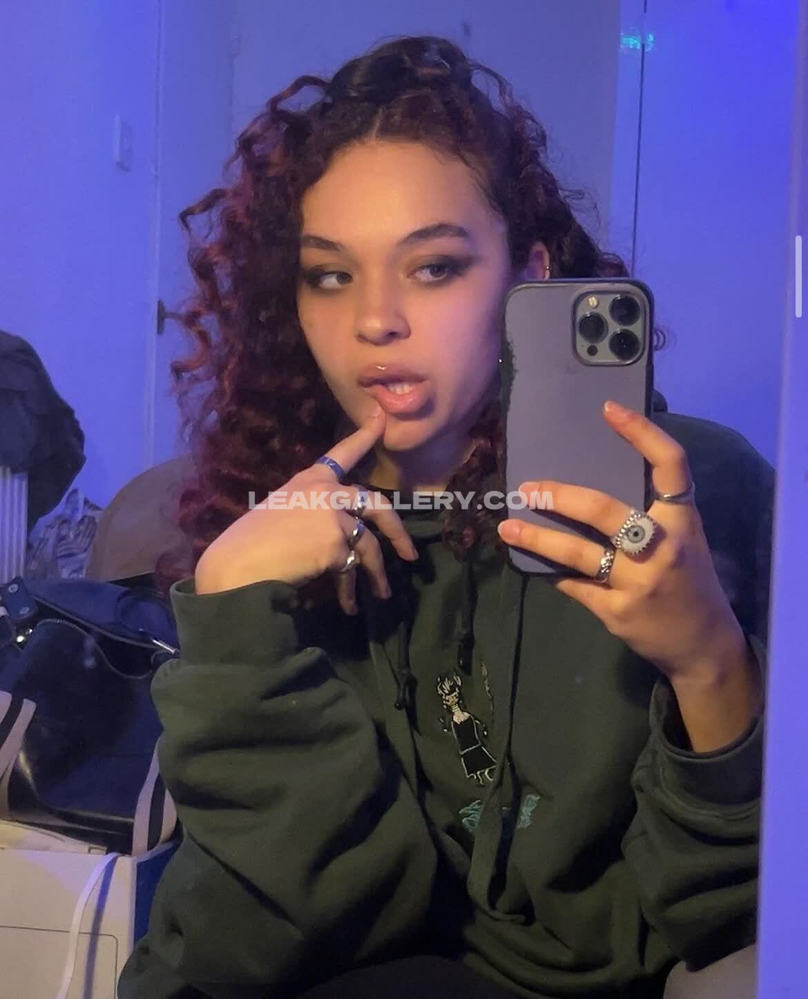 Heyimrue__ Exklusiv geleakte Nacktbilder von OnlyFans #8026827